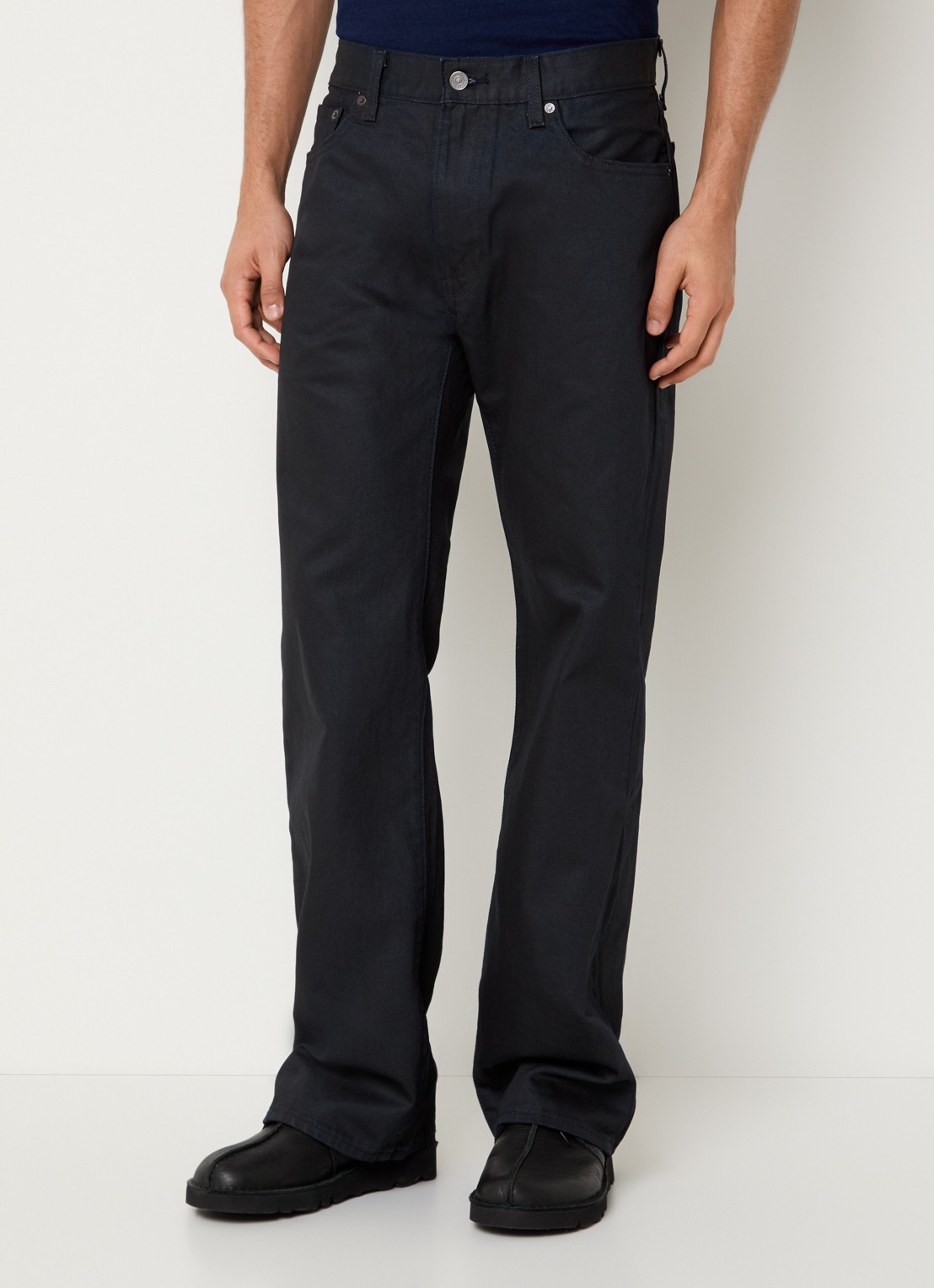 Levi's 567 loose fit jeans met donkere wassing - detail 3 indigo