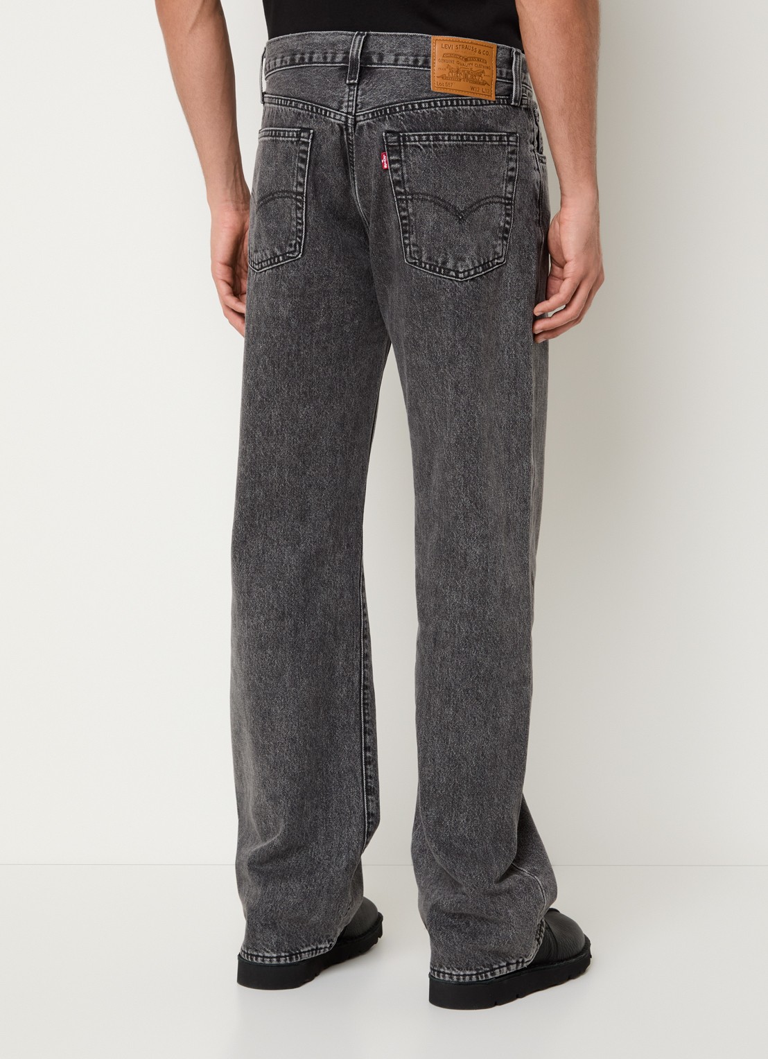 Levi's 567 loose fit jeans met gekleurde wassing - achterkant 5 donkergrijs