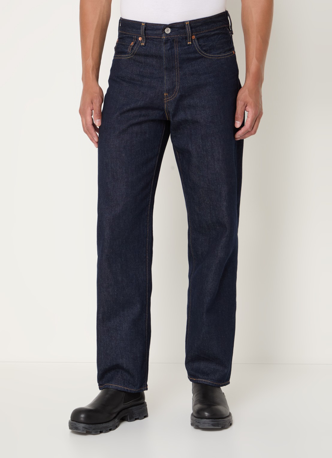 Levi's 568 straight leg jeans met donkere wassing - detail 4 indigo