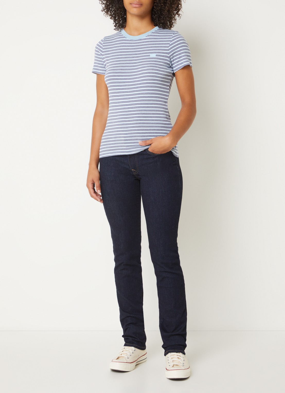 Levi's 712 mid waist slim fit jeans met donkere wassing - voorkant 5 indigo