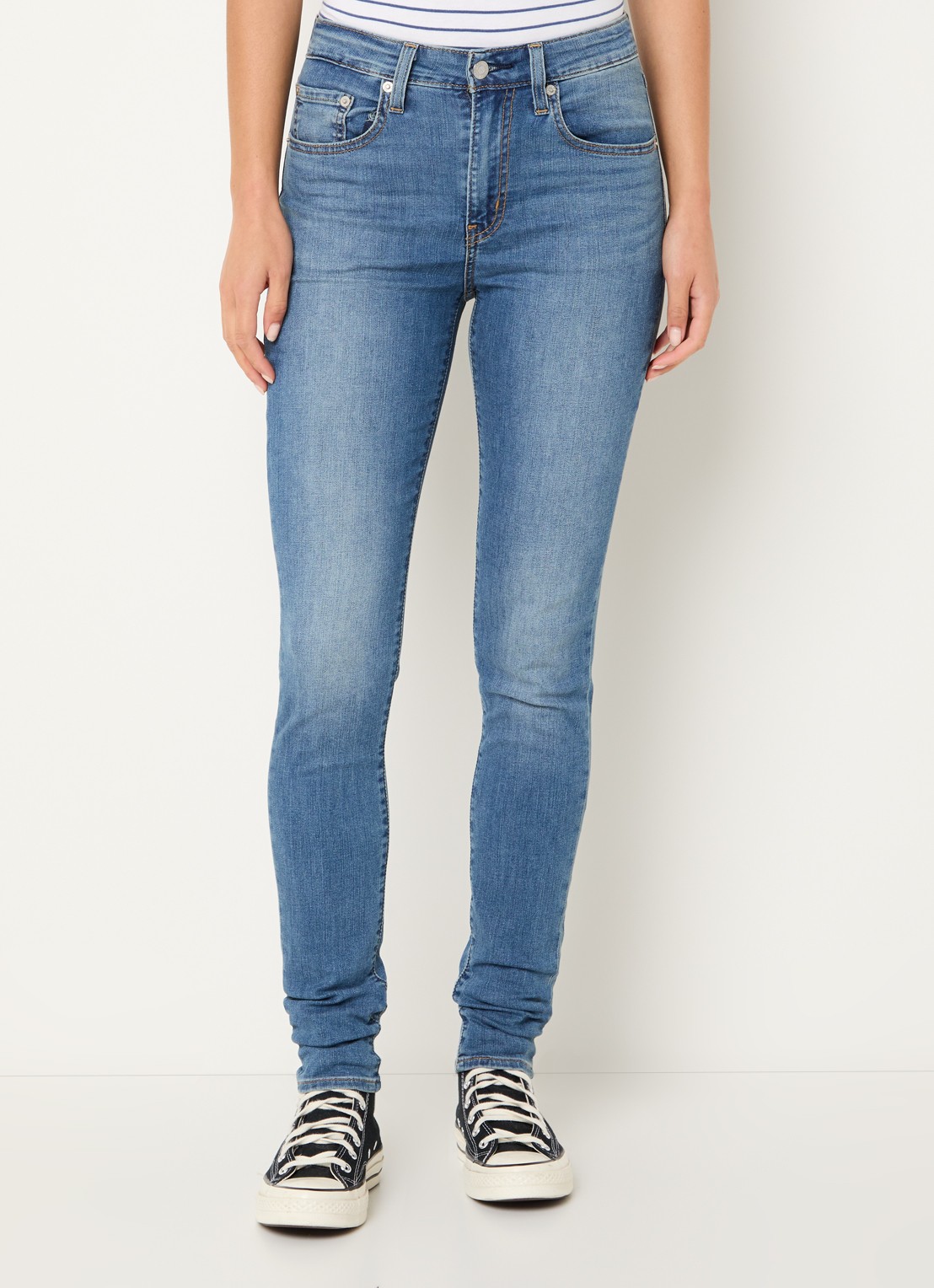 Levi's 721 high waist skinny jeans met medium wassing - detail indigo