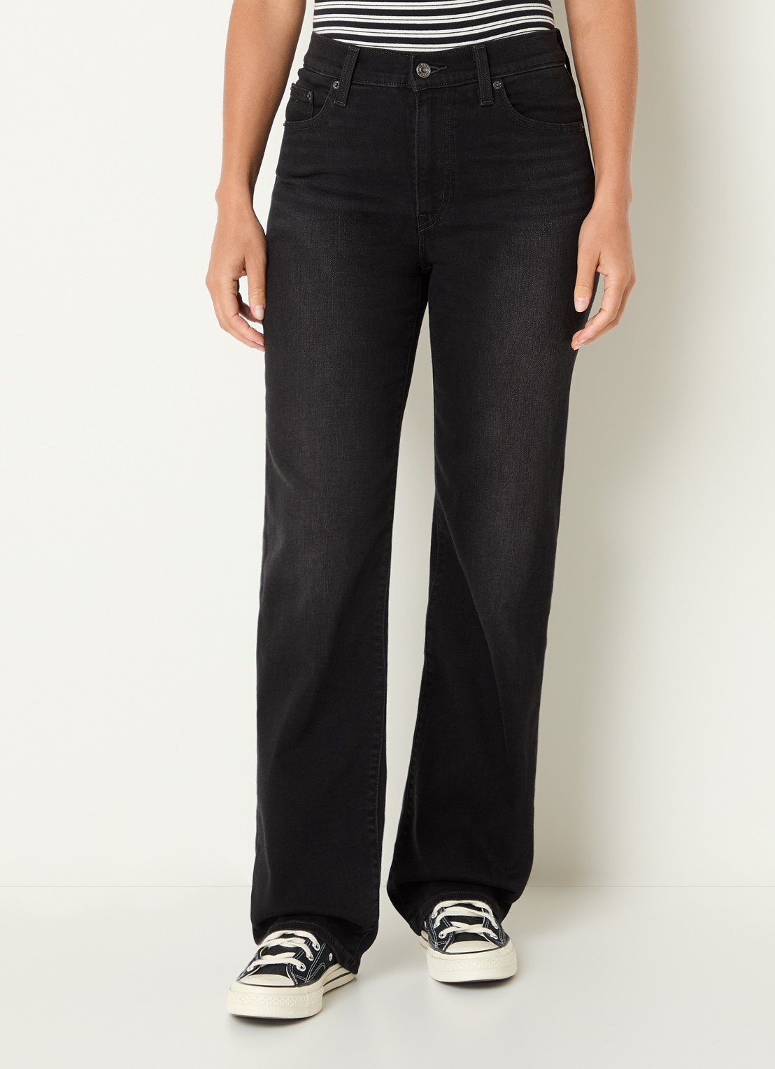 Levi's 723 mid waist bootcut jeans met gekleurde wassing - detail 3 zwart