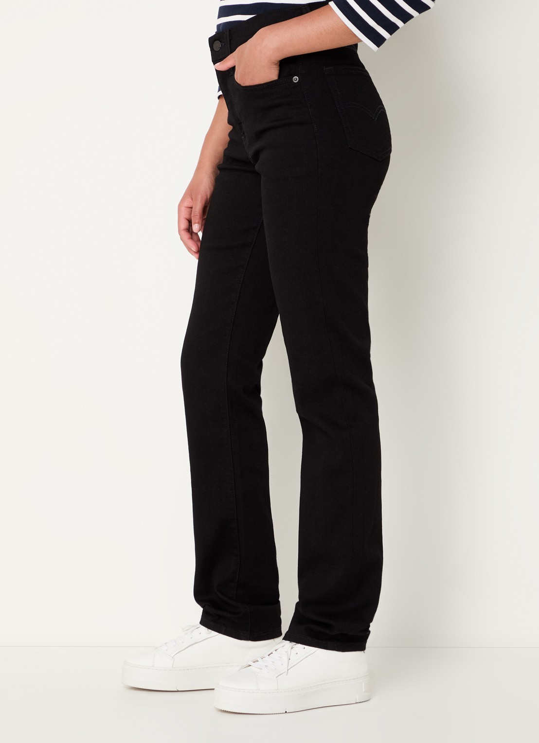 Levi's 724 high waist slim fit jeans met gekleurde wassing - detail 4 zwart