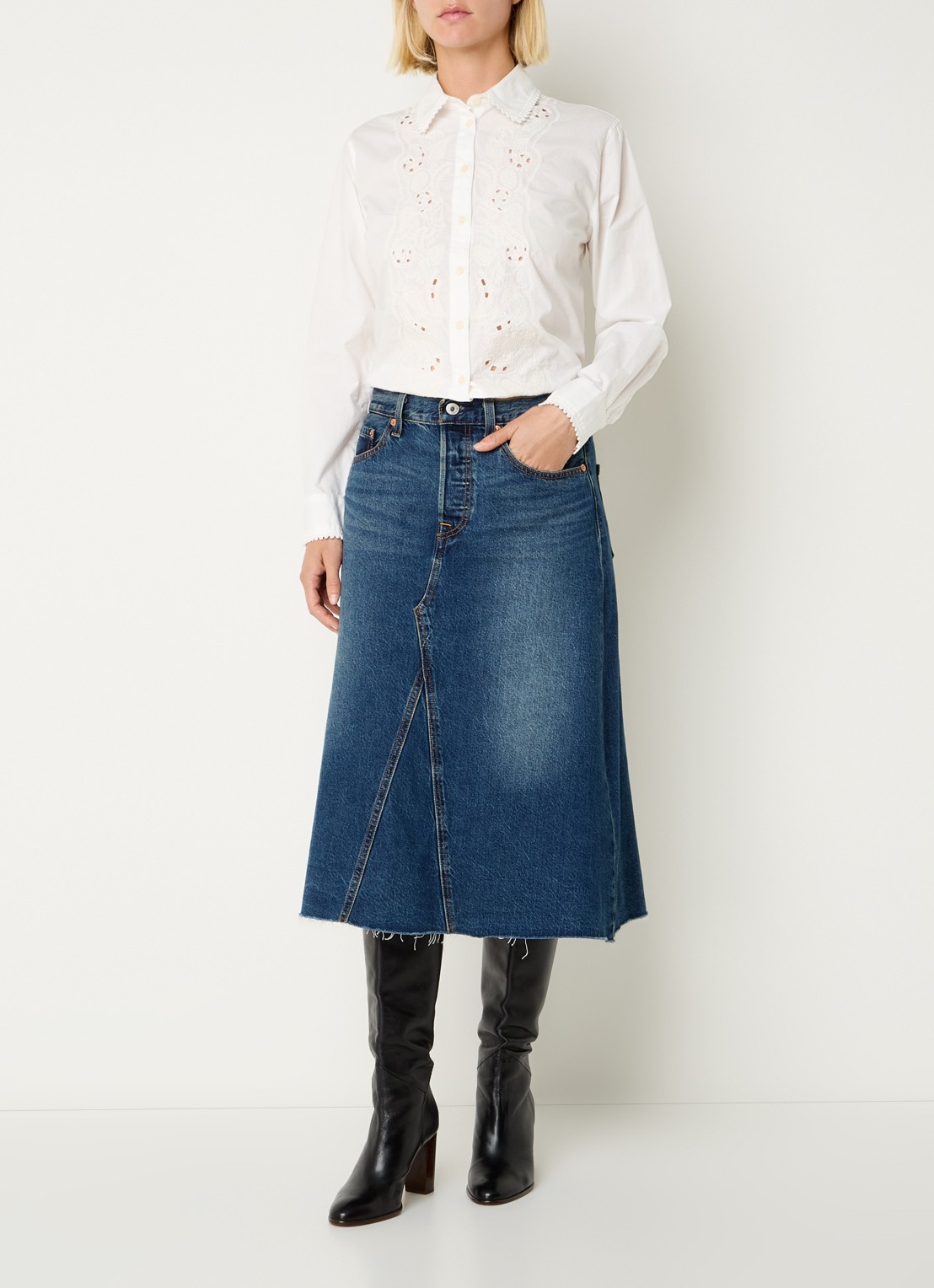 Levi's Aline midi spijkerrok met steekzakken - voorkant 4 indigo