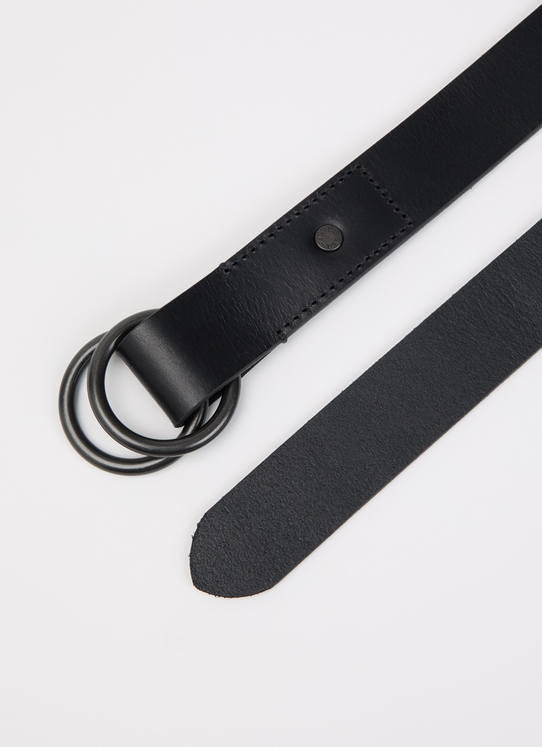 Levi's Camden Ring riem van leer - detail 2 zwart