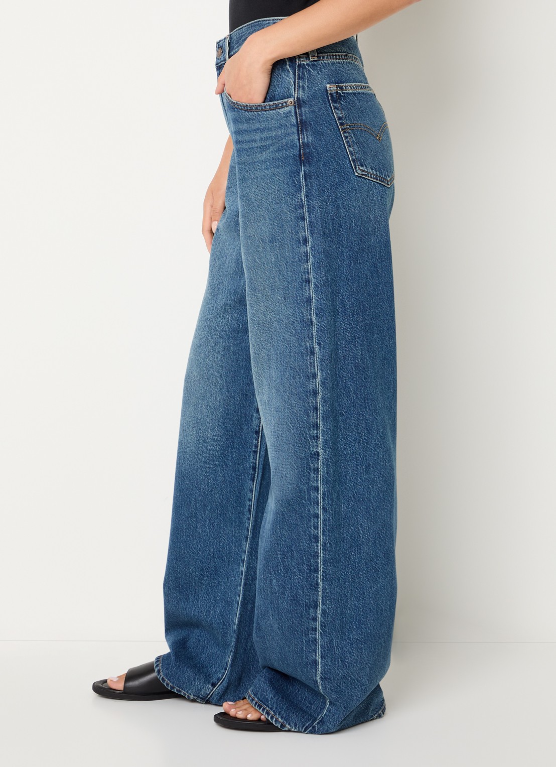 Levi's Cinch high waist wide leg jeans met donkere wassing - detail 2 indigo