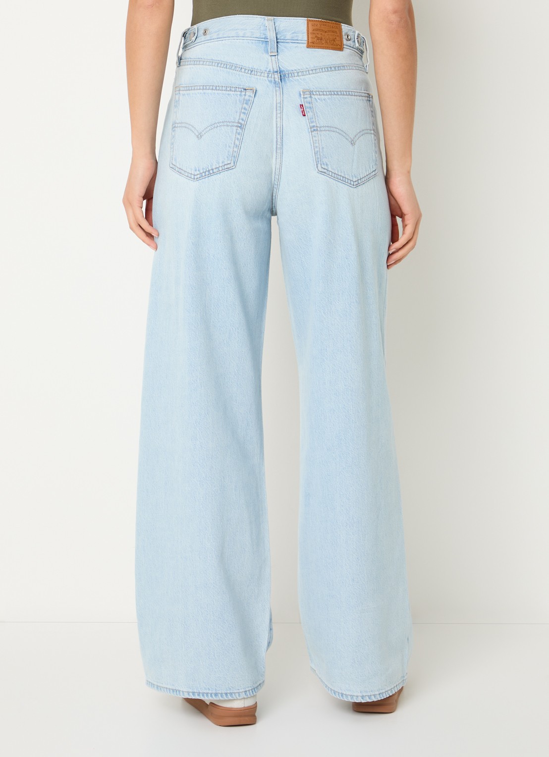 Levi's Cinch high waist wide leg jeans met lichte wassing - achterkant indigo