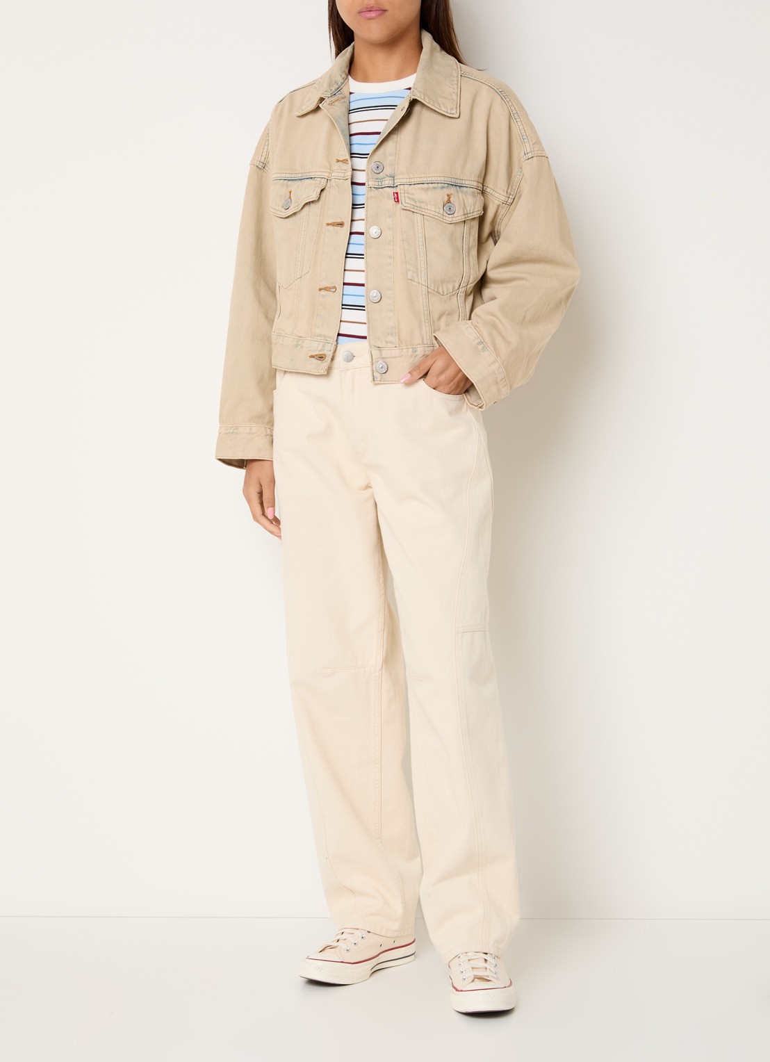 Levi's Cropped jack met verwassen afwerking - voorkant 3 beige