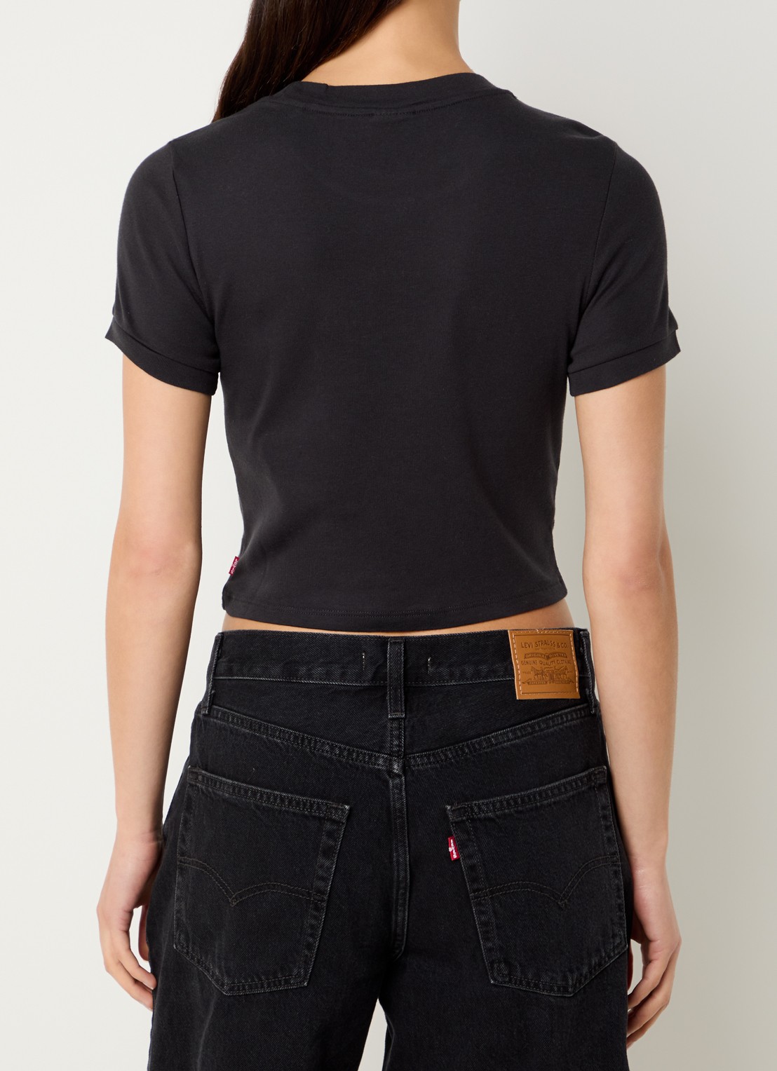 Levi's Cropped T-shirt met logoprint - achterkant zwart