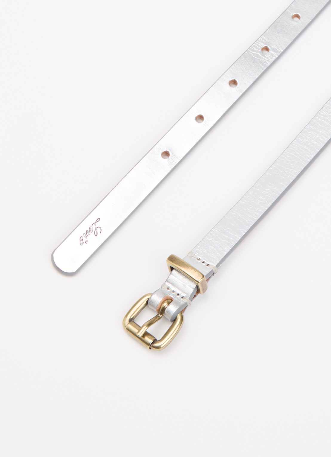 Levi's Dillon riem van leer met metallic finish - detail 2 zilver
