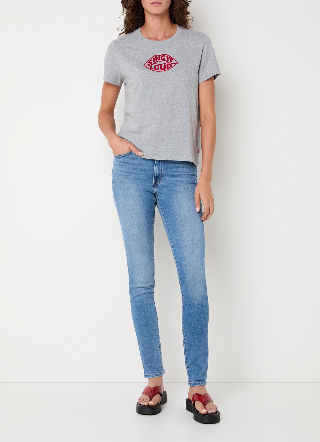Levi's Favorite T-shirt met flockprint - voorkant 2 grijsmele