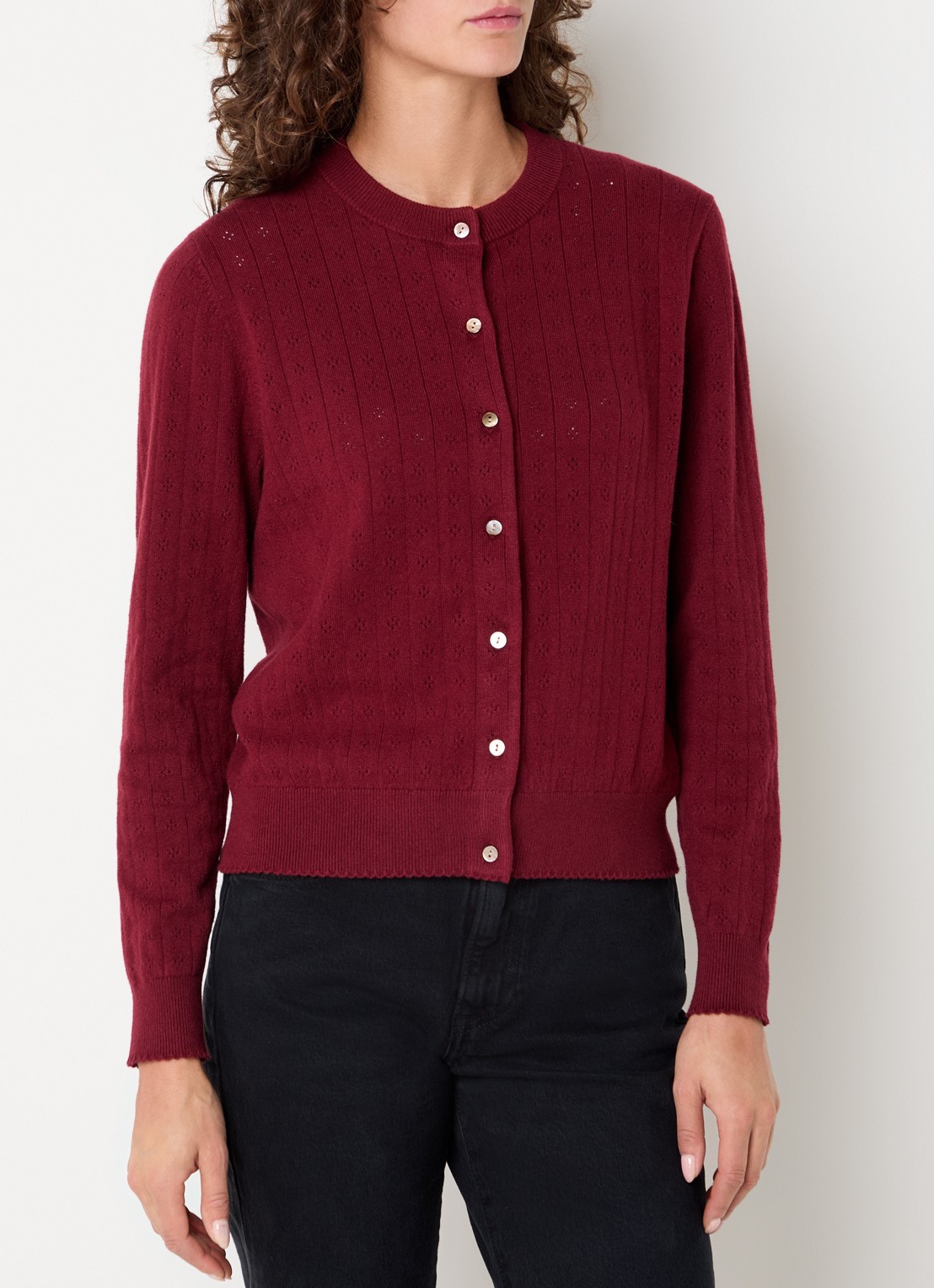 Levi's Fijngebreid vest met ronde hals - detail 3 bordeauxrood