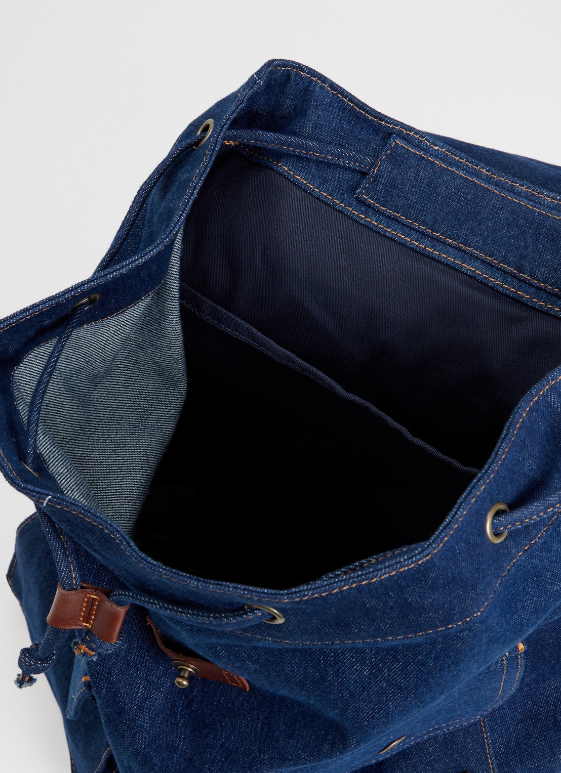 Levi's Heritage rugzak van denim met suède details - detail 3 indigo