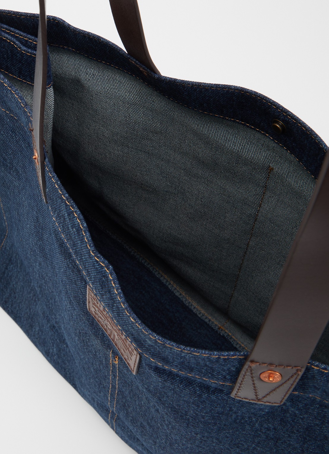 Levi's Heritage shopper van denim met logo  - detail 2 indigo