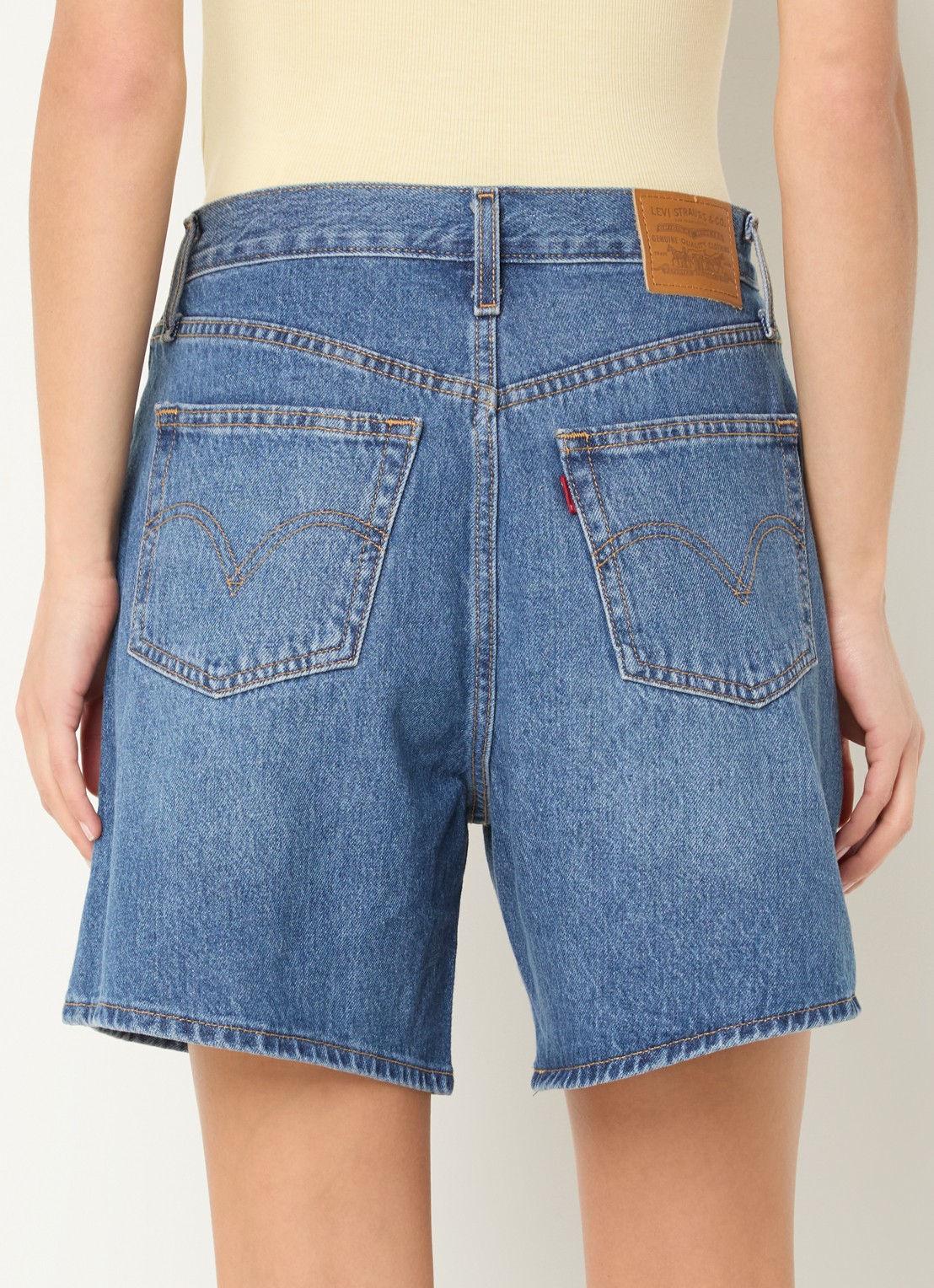 Levi's High waist loose fit korte broek van denim - achterkant 3 indigo
