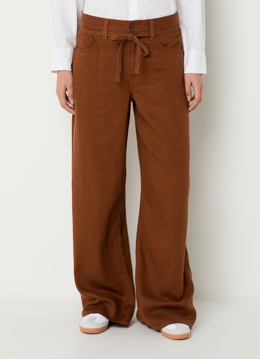 Levi's High waist straight leg jeans in linnenblend - detail 2 bruin