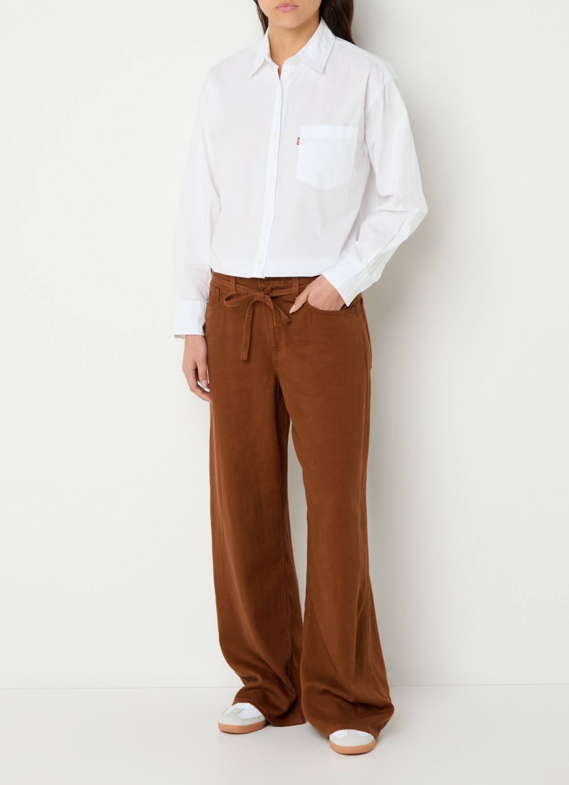 Levi's High waist straight leg jeans in linnenblend - voorkant 5 bruin