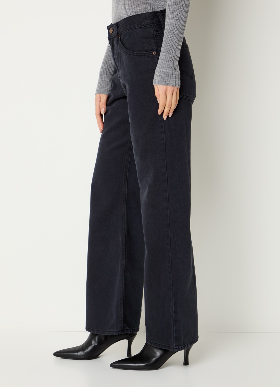 Levi's High waist straight leg jeans met gekleurde wassing - detail 5 zwart