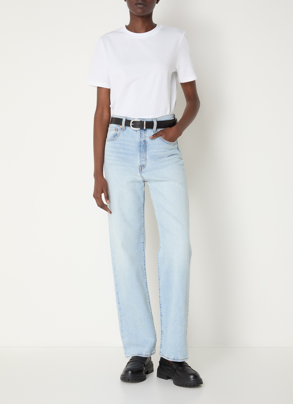 Levi's High waist straight leg jeans met lichte wassing - voorkant 5 lichtblauw
