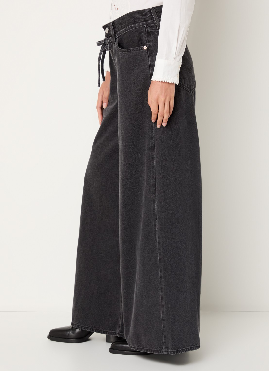 Levi's High waist wide leg jeans met gekleurde wassing - detail 3 antraciet