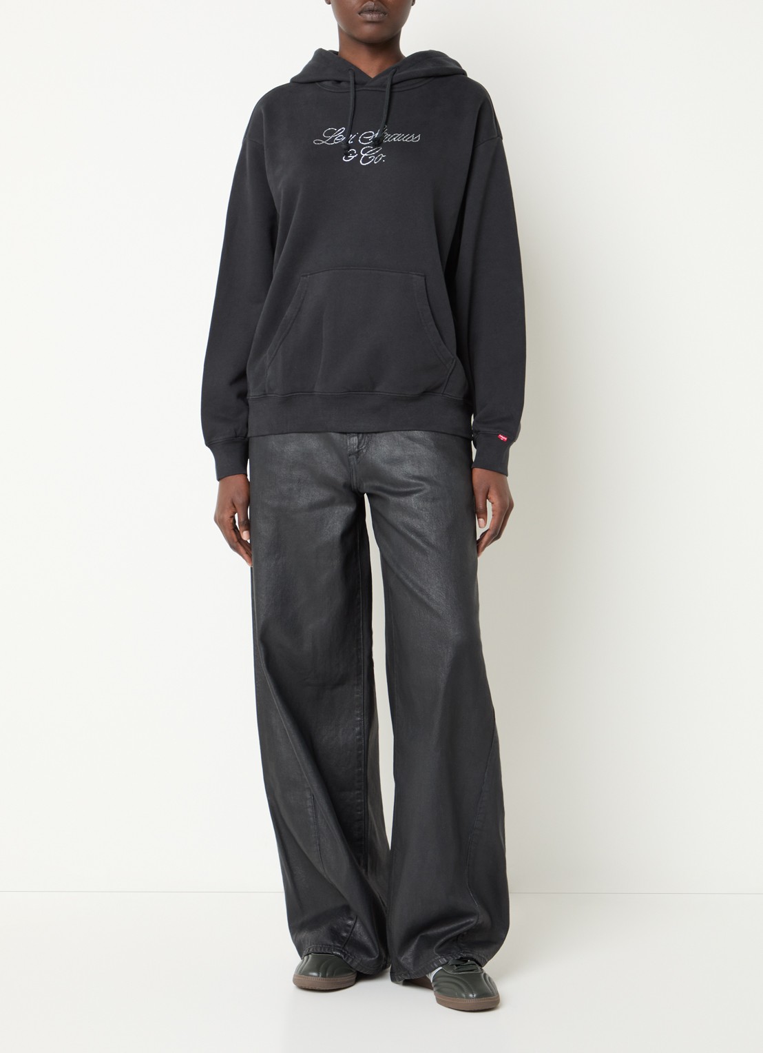 Levi's High waist wide leg jeans met glanzende finish - voorkant 5 zwart