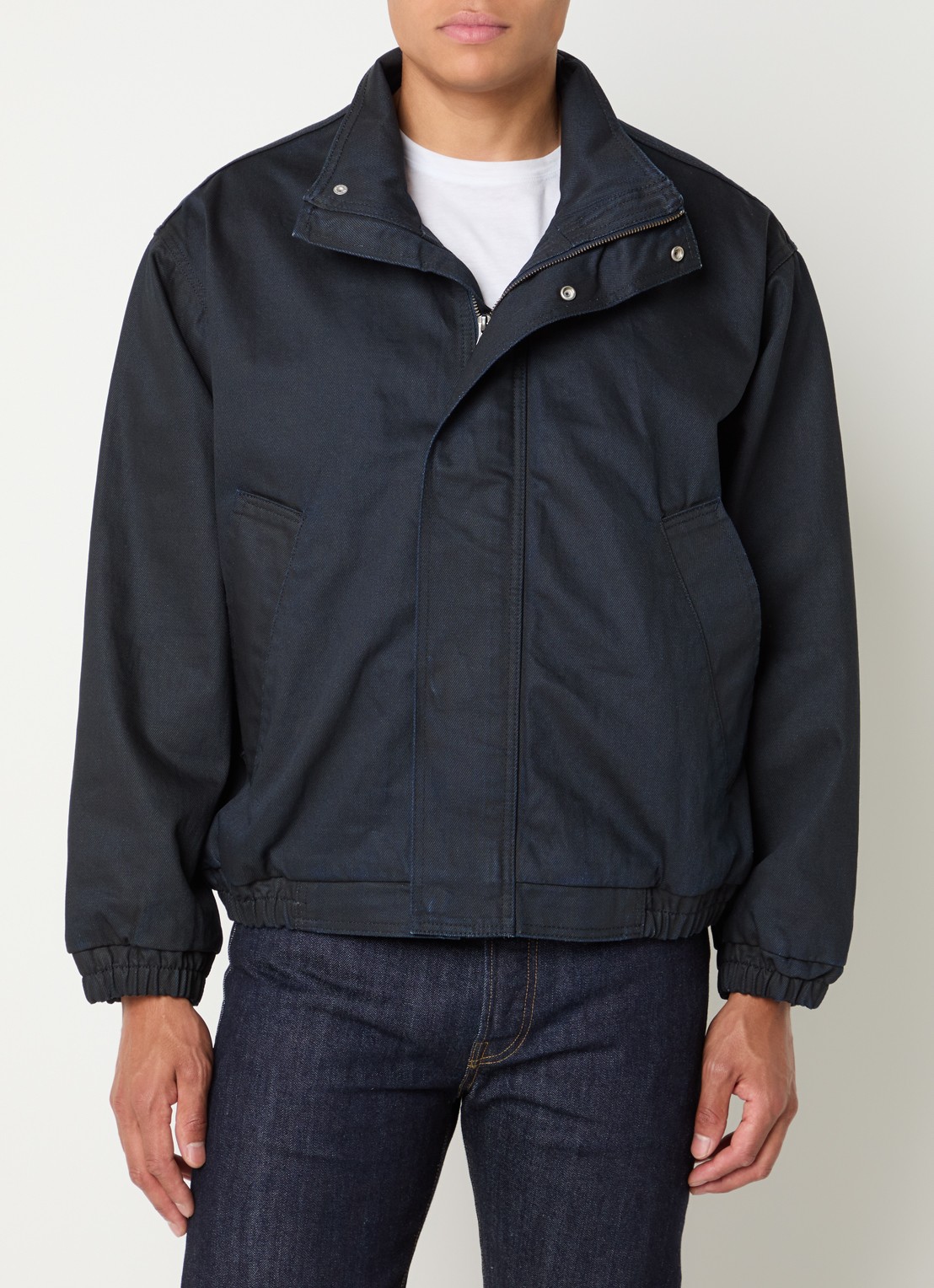 Levi's Highland Park bomberjack van denim met steekzakken - detail donkerblauw