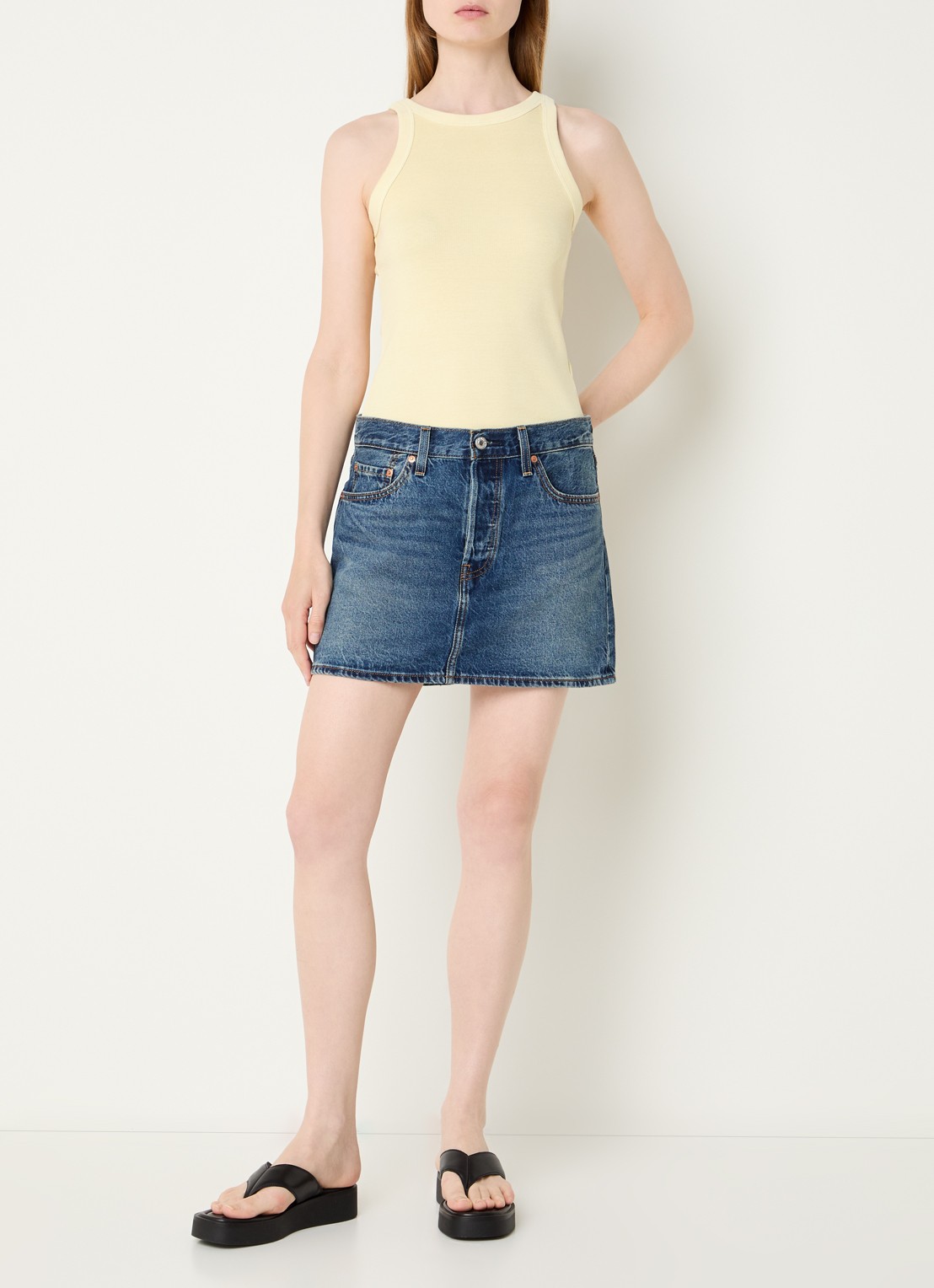 Levi's Icon mini spijkerrok - voorkant 2 indigo