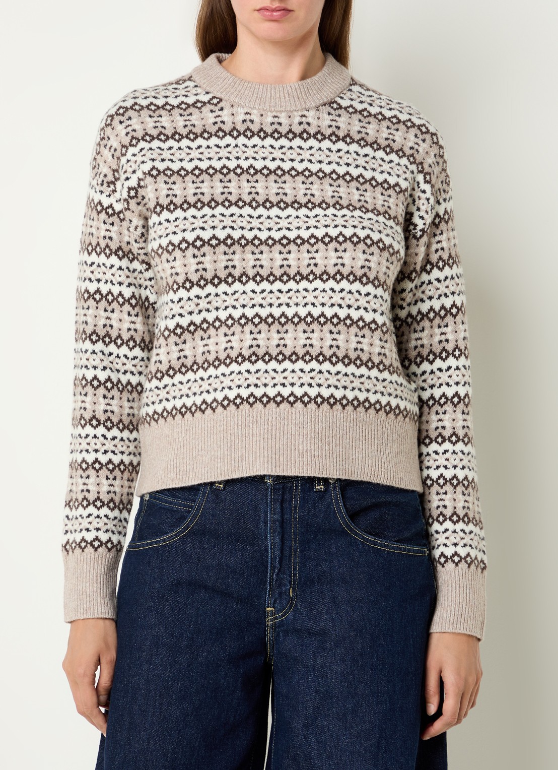 Levi's Ines fijngebreide trui in wolblend met grafisch dessin - detail 2 donkerbeige