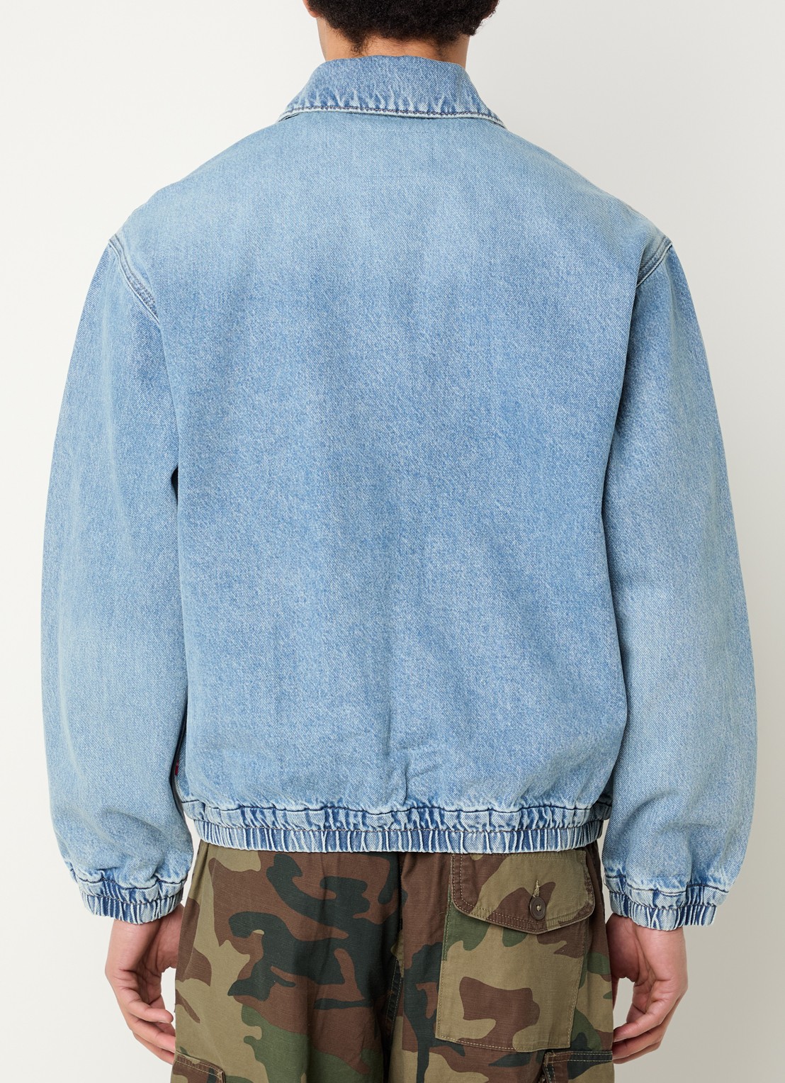 Levi's Jaanai spijkerjas met steekzakken - achterkant indigo