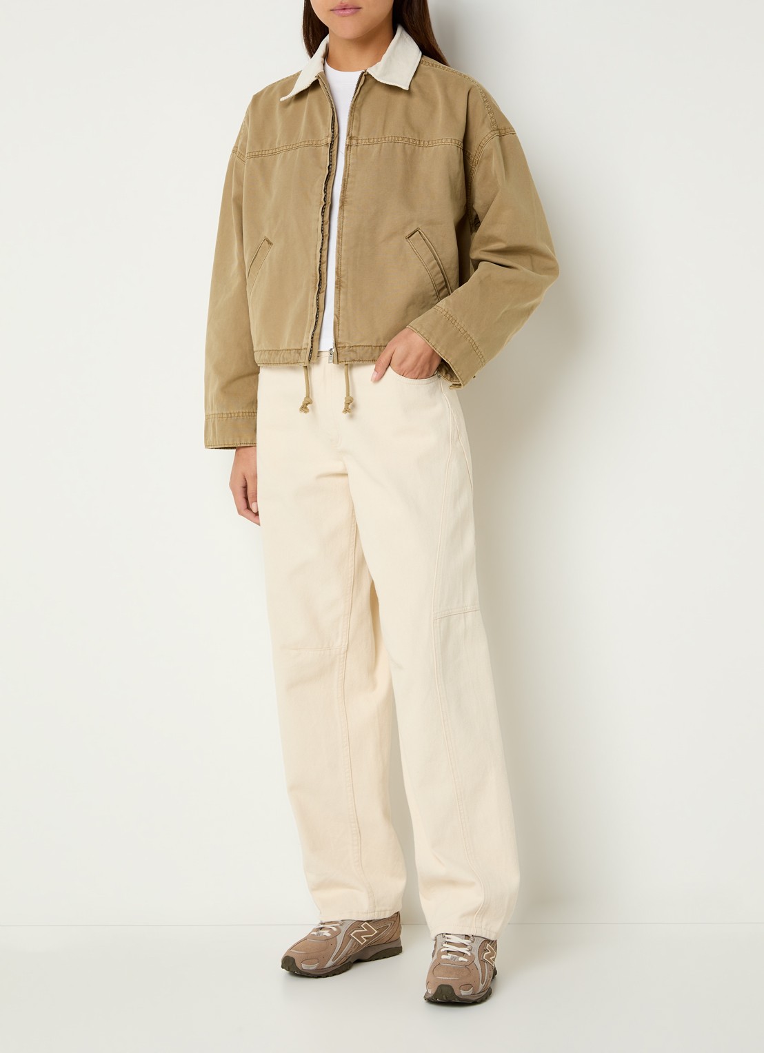 Levi's Jack met details van corduroy en steekzakken - voorkant 4 beige