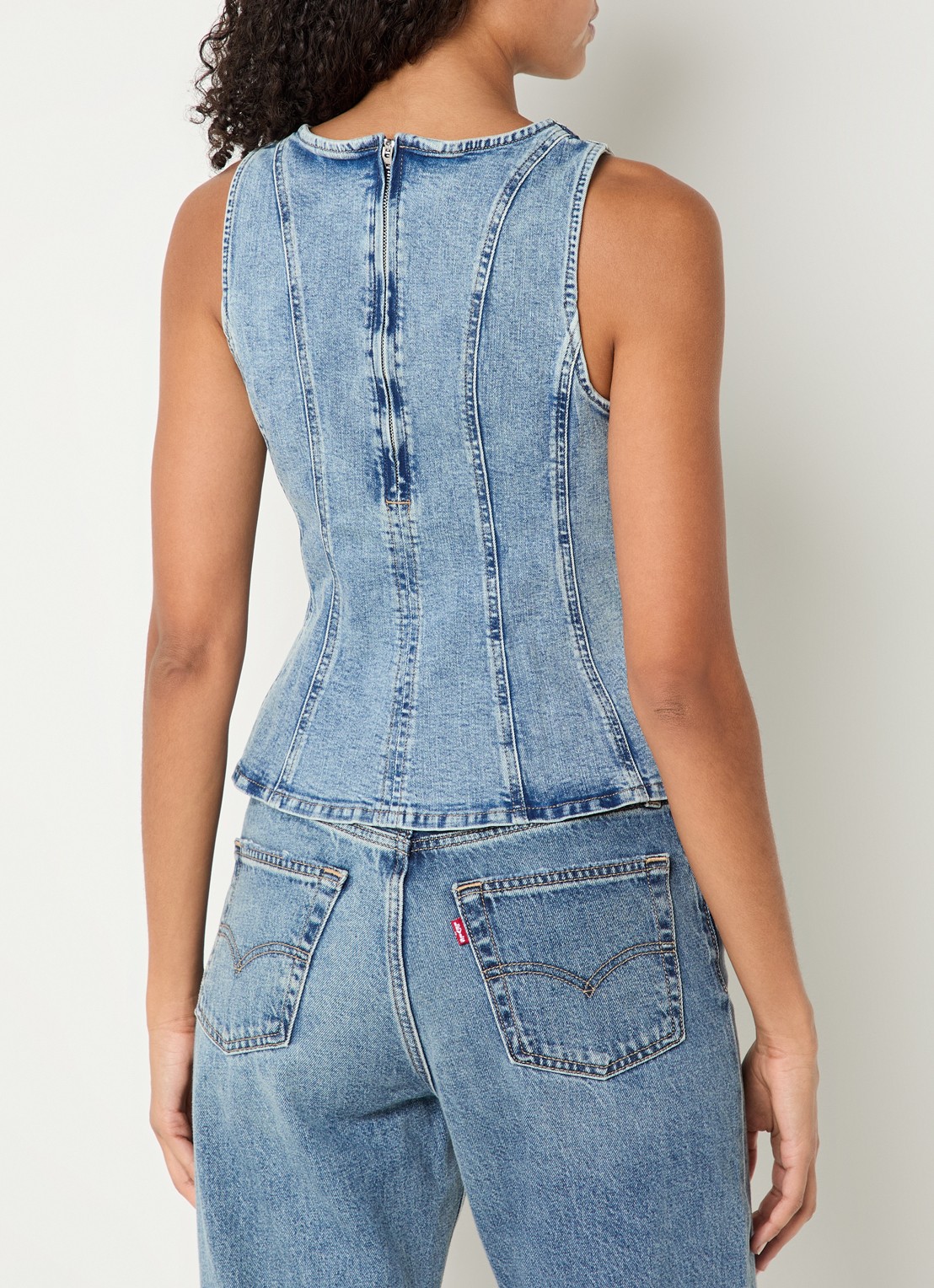 Levi's Leighton top van denim - achterkant 3 indigo