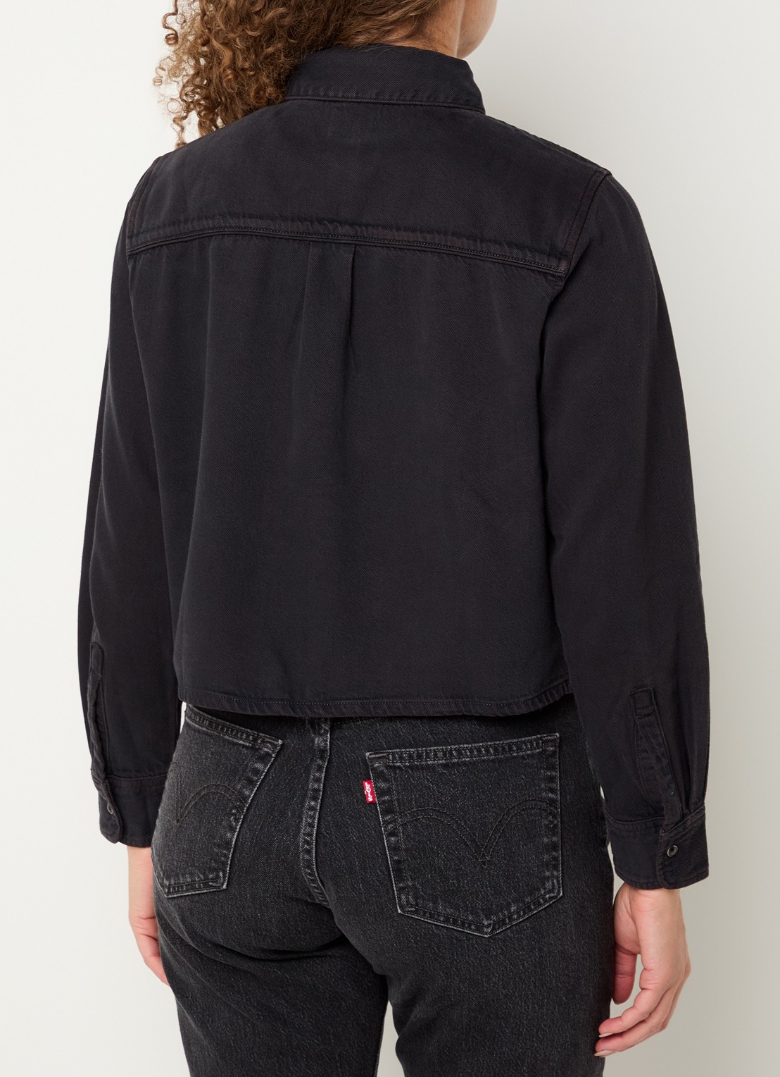 Levi's Logan cropped blouse van denim - achterkant zwart