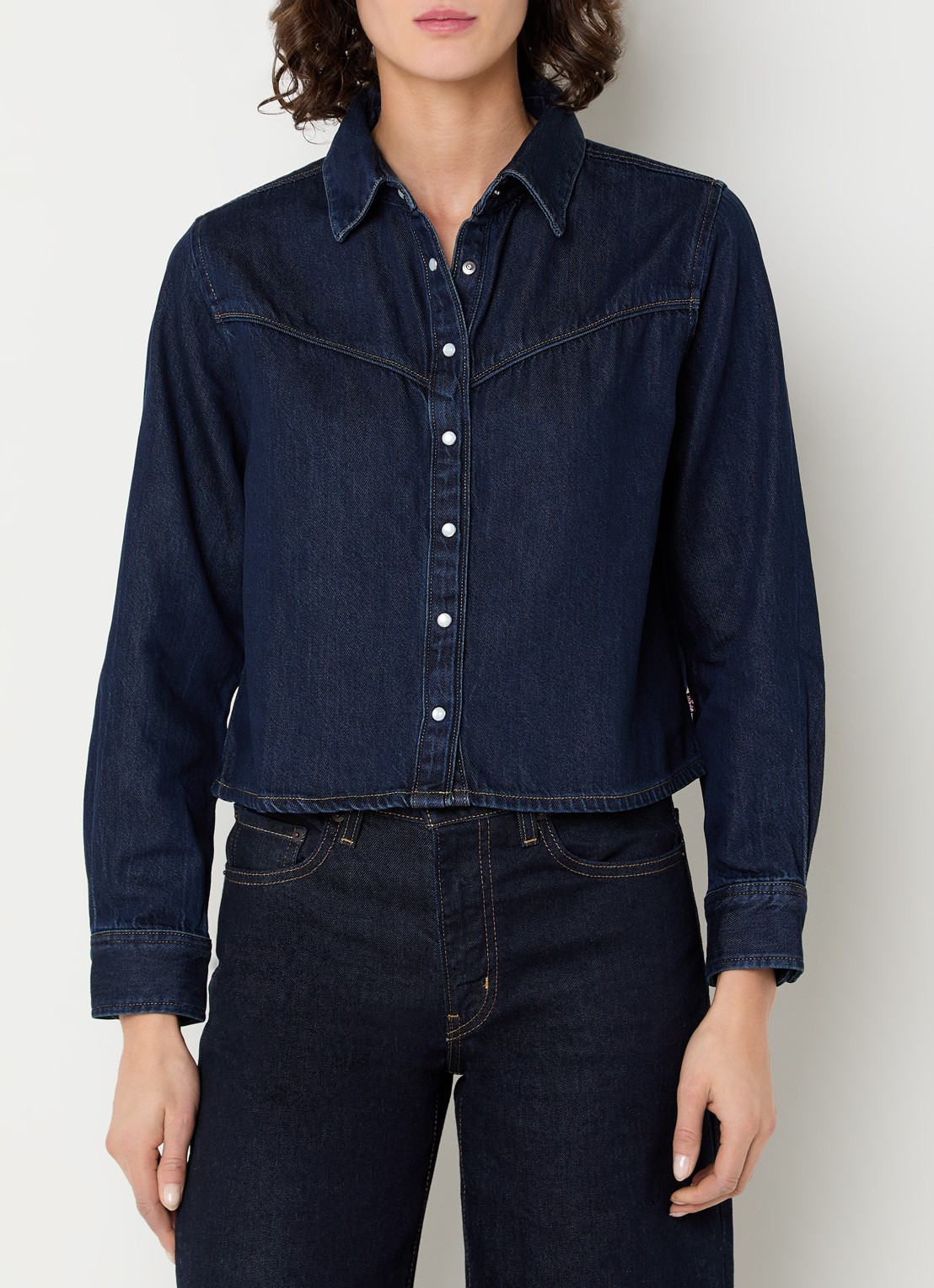 Levi's Logan spijkerblouse met siernaad - detail indigo