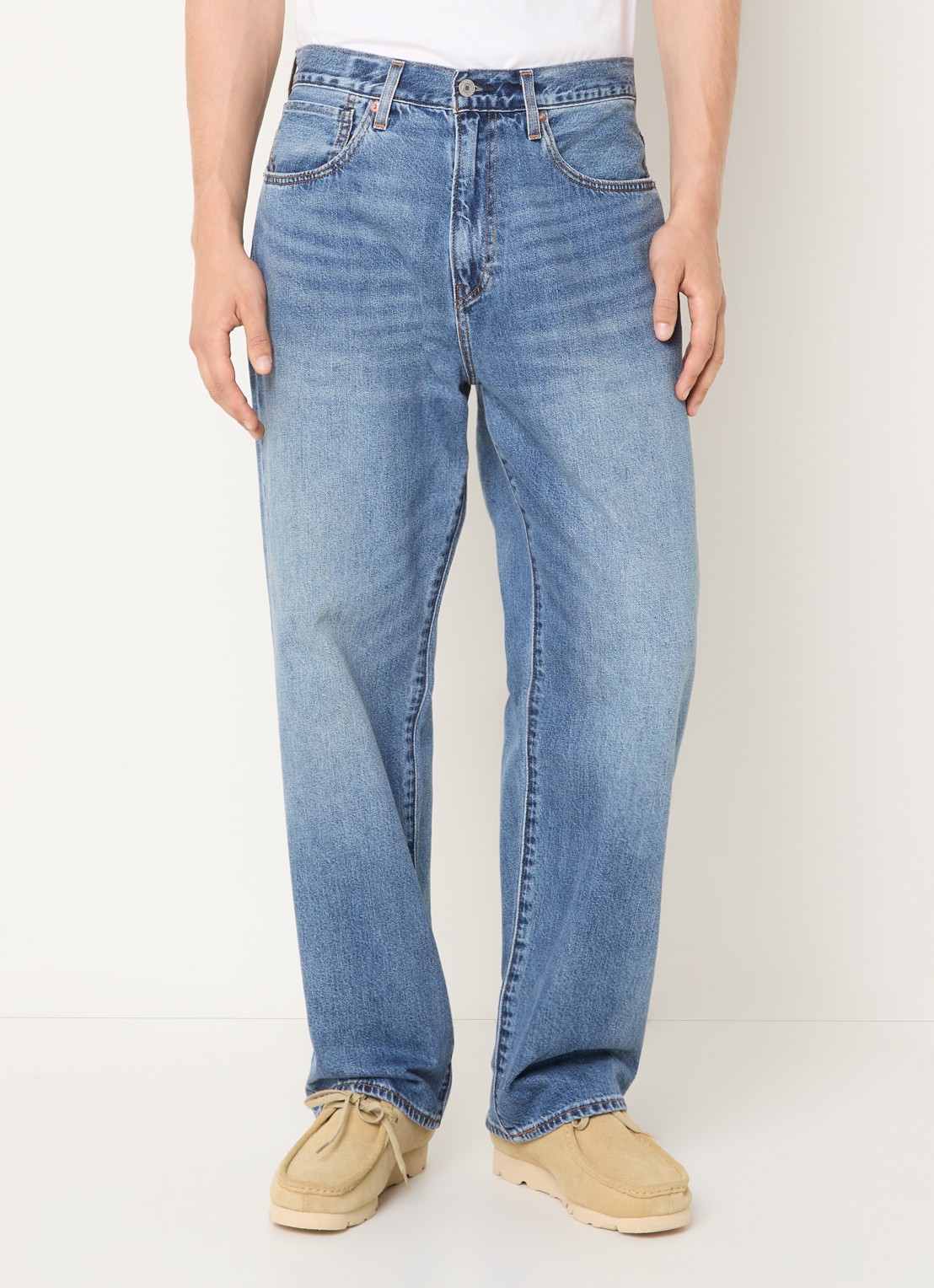Levi's Loose fit jeans met lichte wassing - detail indigo