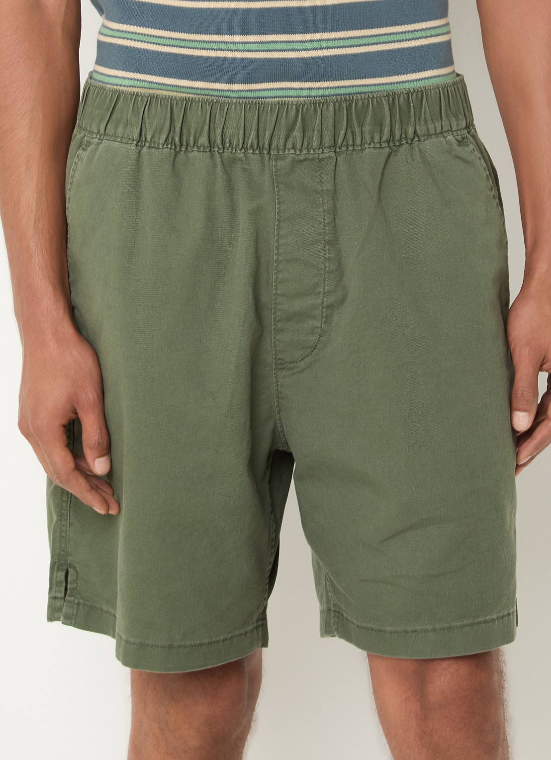 Levi's Loose fit korte broek in linnenblend met steekzakken - detail olijfgroen