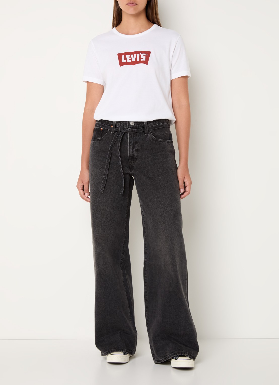 Levi's Mid waist loose fit jeans met strikceintuur en gekleurde wassing  - voorkant 5 antraciet