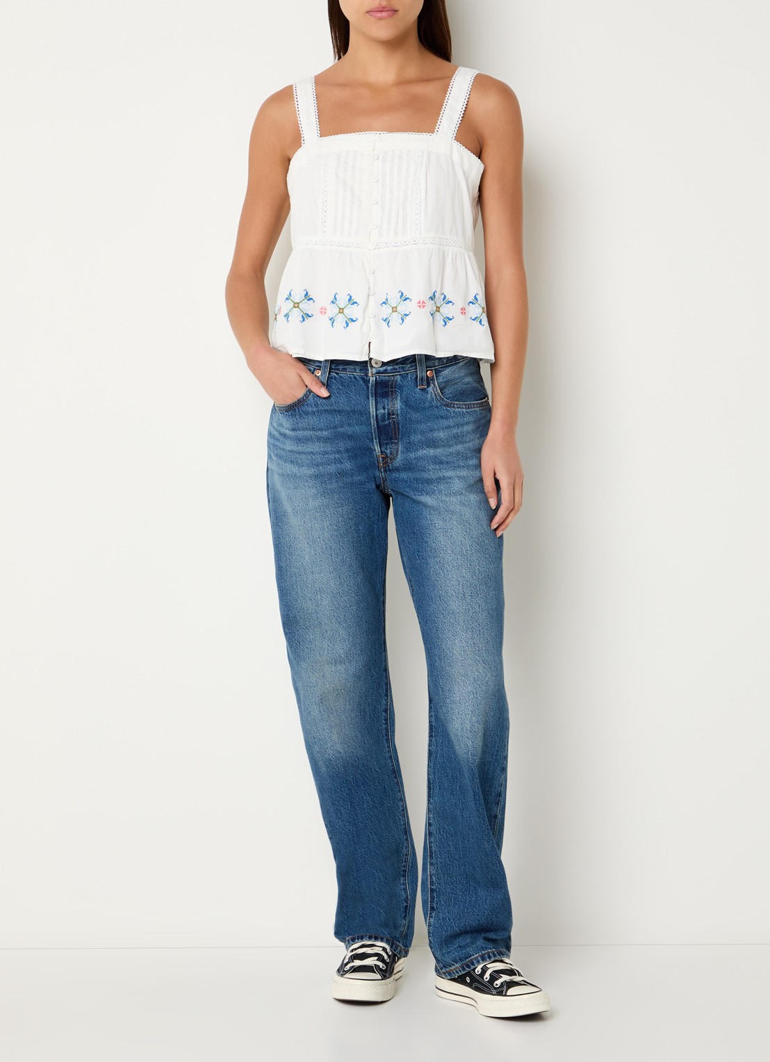 Levi's Mimi mouwloze top met borduring en details van kant - voorkant 4 wit