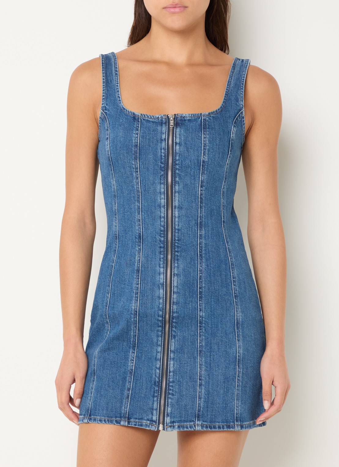 Levi's Mini denim jurk met rechthoekige hals - detail 4 indigo