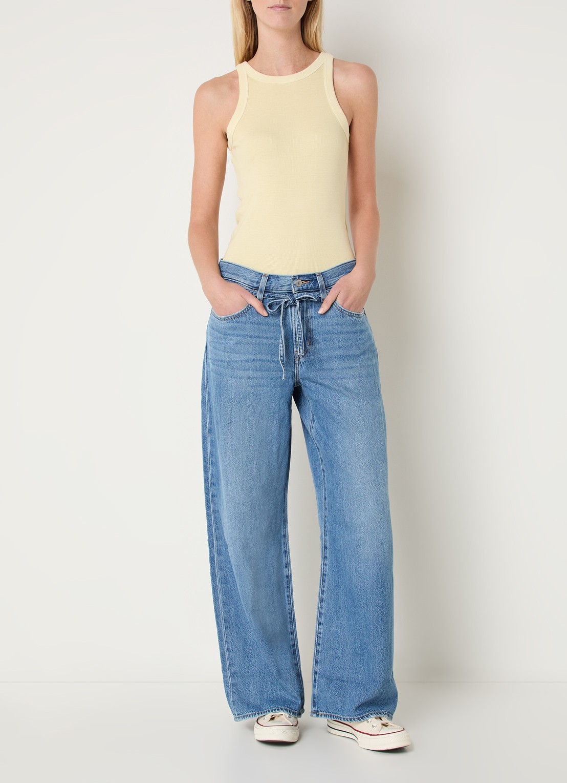 Levi's Racer tanktop met ronde hals - voorkant 3 lichtgeel