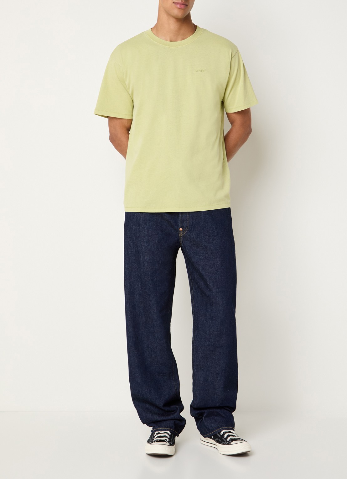 Levi's Red Tab T-shirt met logo - voorkant 2 lichtgroen
