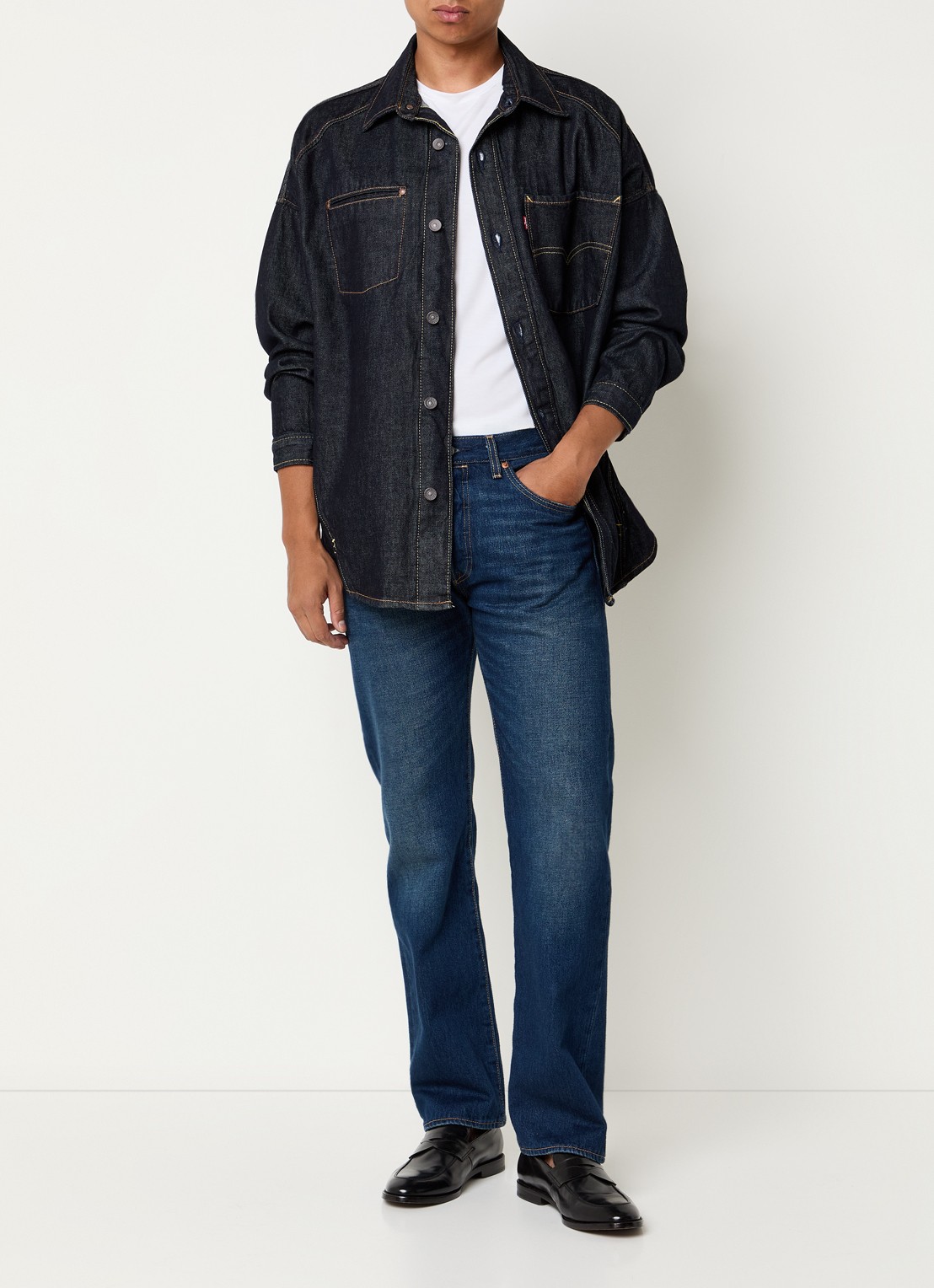 Levi's Regular fit overshirt van denim met borstzakken - voorkant 2 indigo