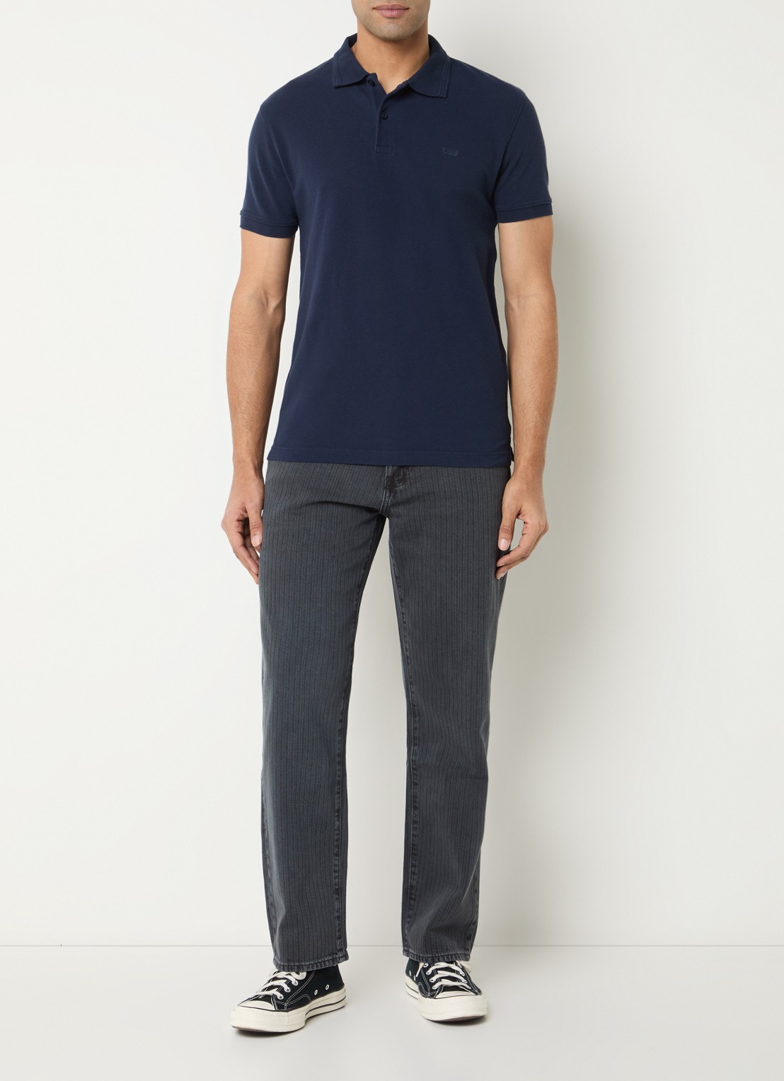 Levi's Regular fit polo met logoborduring - voorkant 4 donkerblauw
