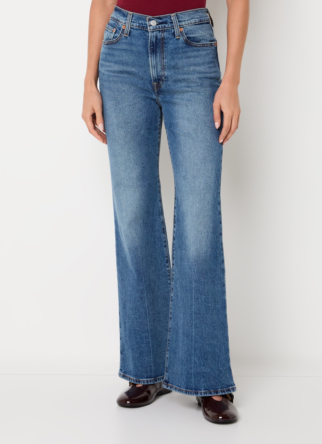 Levi's Ribcage high waist flared jeans met lichte wassing - detail 4 indigo