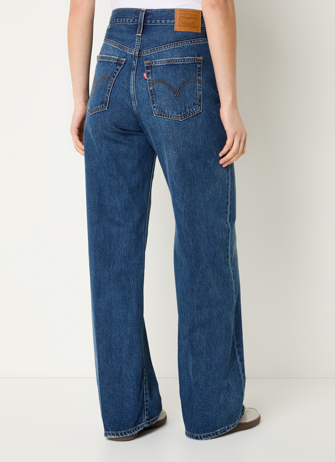 Levi's Ribcage high waist wide leg jeans met steekzakken - achterkant 5 indigo