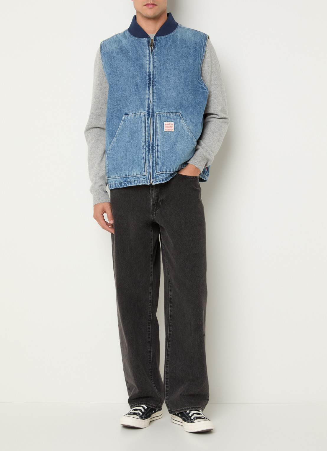 Levi's Sansome bodywarmer van denim met logo - voorkant 2 indigo