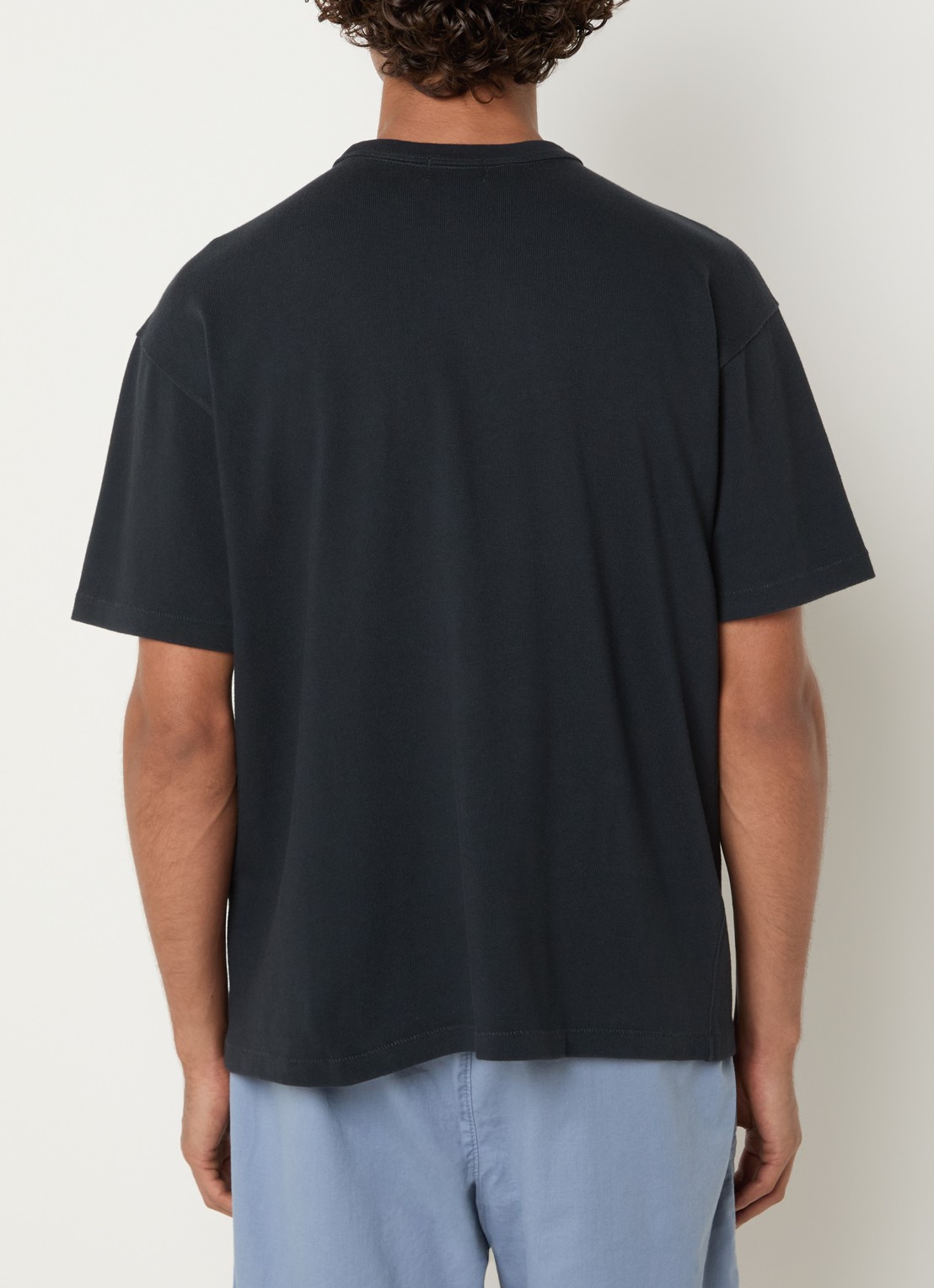 Levi's T-shirt met borstzak - achterkant 4 donkerblauw
