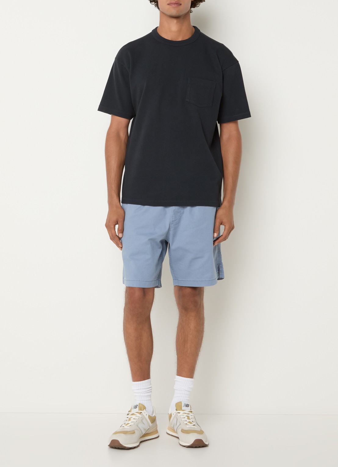 Levi's T-shirt met borstzak - voorkant 2 donkerblauw