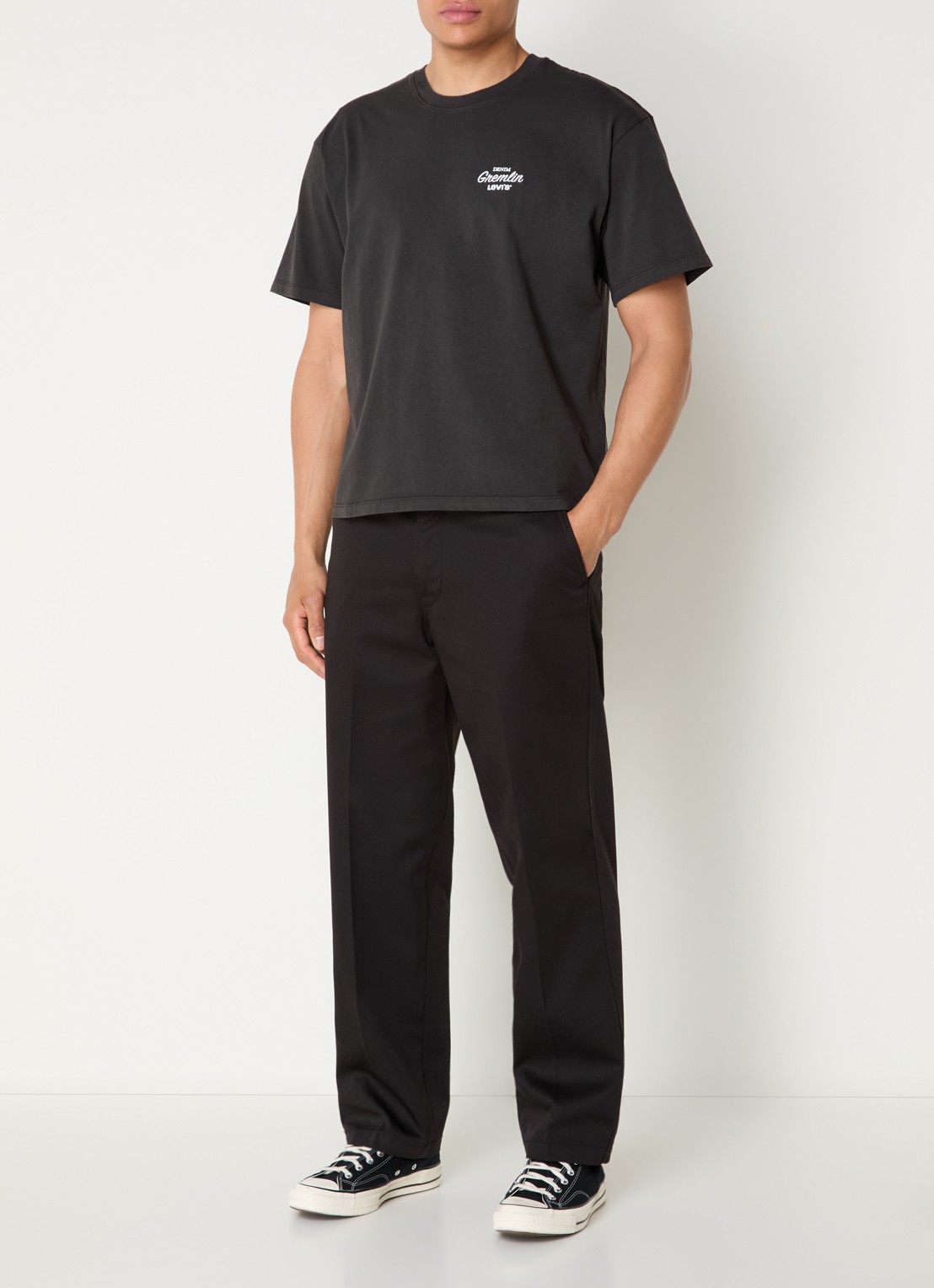 Levi's T-shirt met front- en backprint - voorkant 2 zwart
