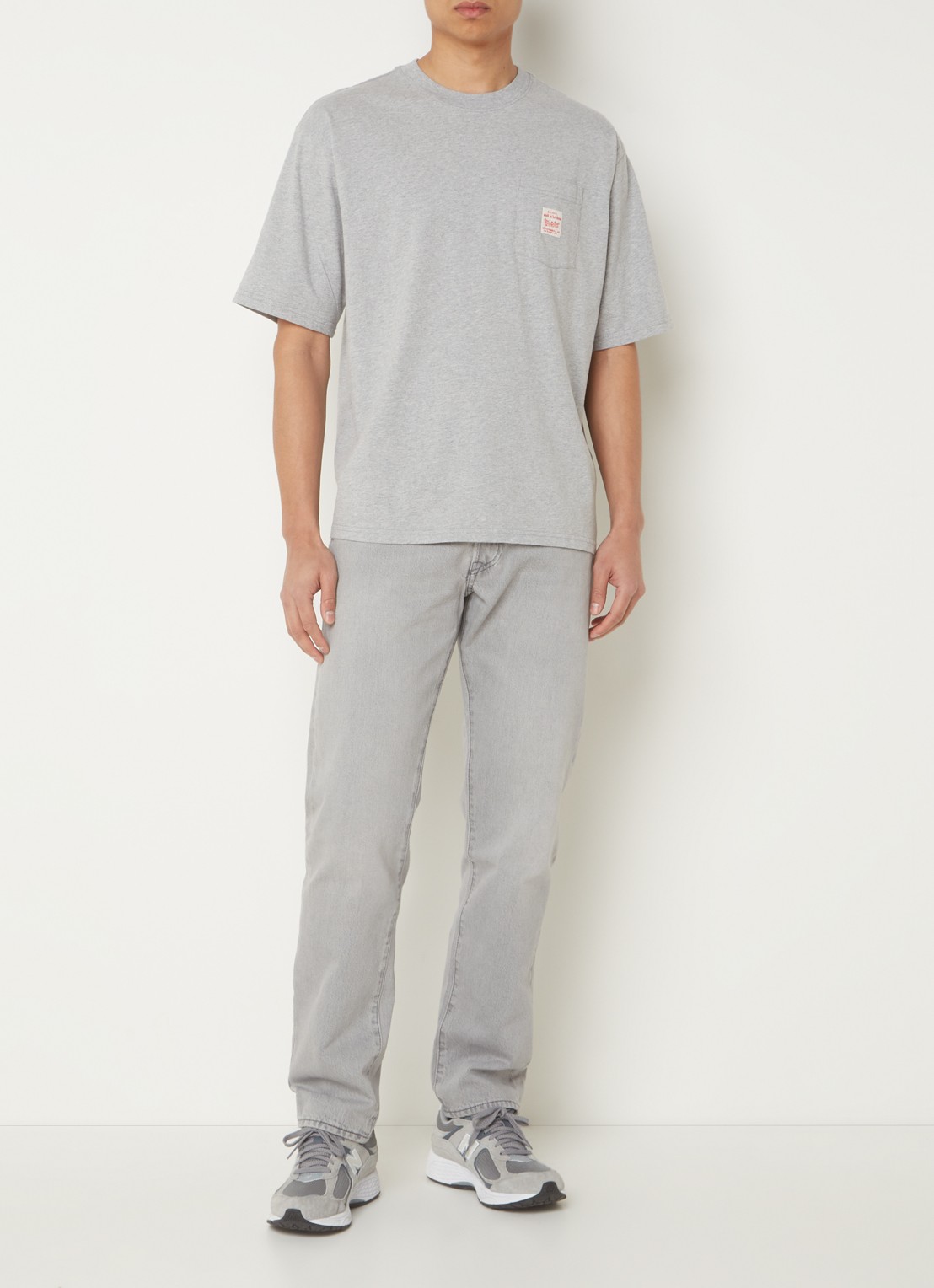 Levi's T-shirt met logo - voorkant 3 grijsmele