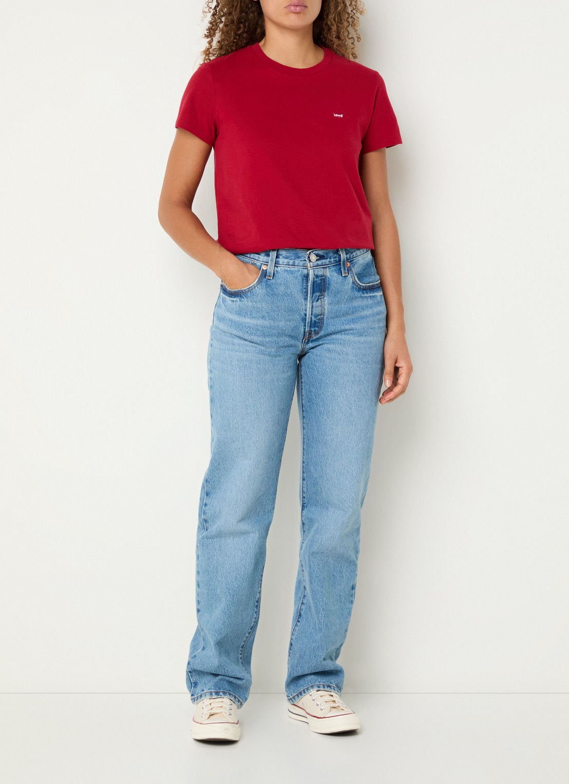 Levi's T-shirt met logoborduring - voorkant 3 rood